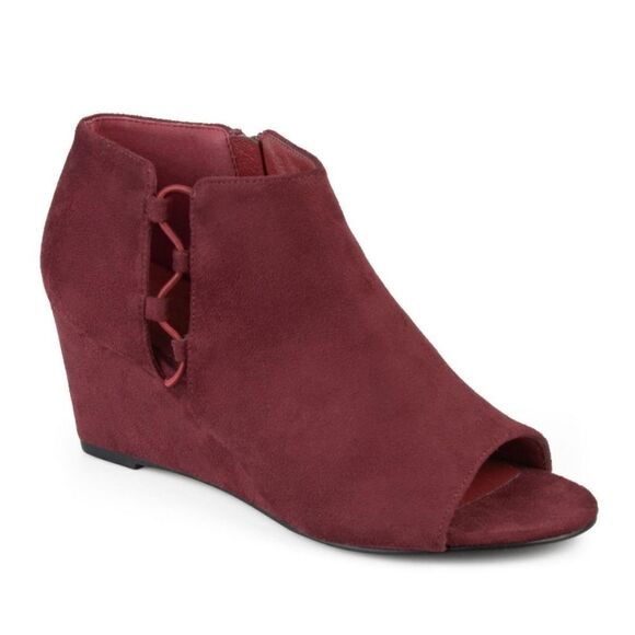 JOURNEE COLLECTION CUT-OUT OPEN TOE WOMEN'S WEDGE HEELS SHOES - Picture 1 of 16